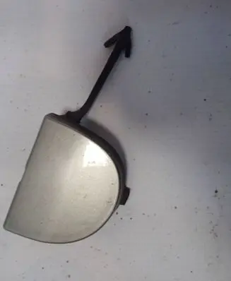 Renault Megane III Front tow hook cap/cover 511801897R