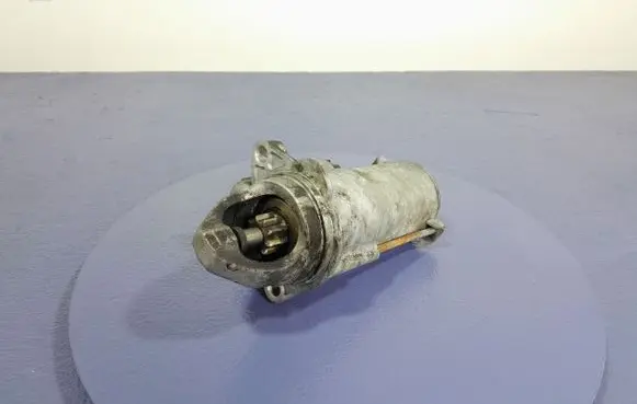 Chevrolet Captiva Starter motor 12609317