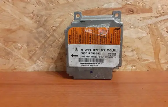Mercedes-Benz E W211 Airbag control unit/module A2118705726 279