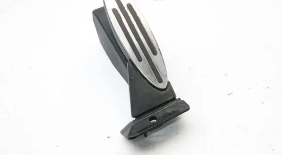 Mini Cooper Countryman R60 Accelerator throttle pedal 6790011
