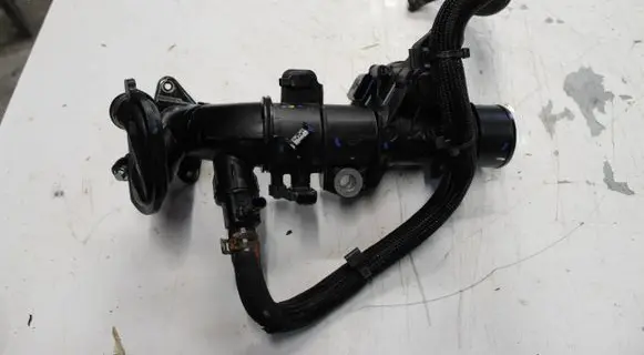 Renault Megane E-Tech Air intake duct part 165767444R