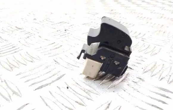 Toyota Prius (XW20) Electric window control switch