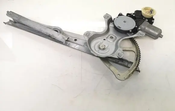 Toyota Verso Front door window regulator with motor 698100F020