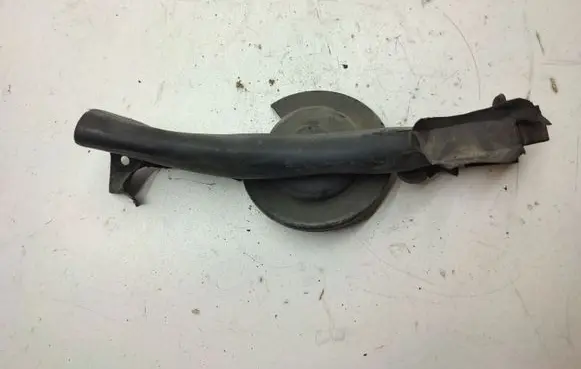 Engine compartment rubber