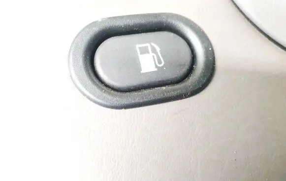 Saab 9-5 Fuel tank opening switch 