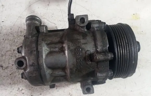 Opel Zafira A Air conditioning (A/C) compressor (pump) 09132922