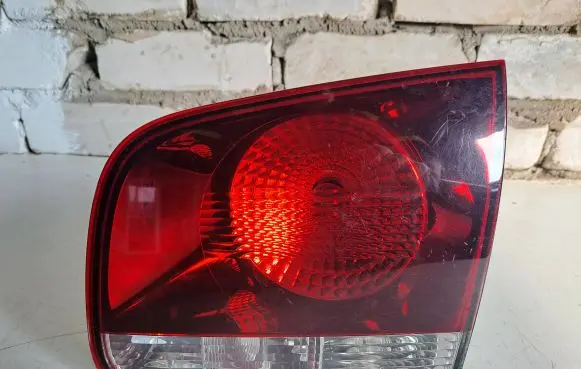 Volkswagen Touareg I Tailgate rear/tail lights 28268003 7L6945094AA