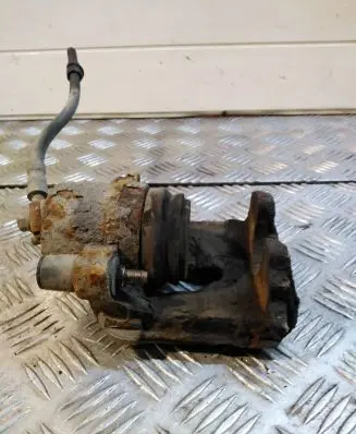 Volkswagen Polo Front brake caliper