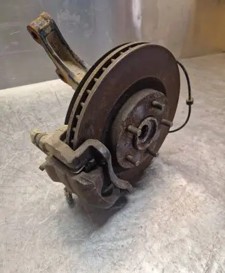 Nissan Qashqai Front wheel hub spindle knuckle