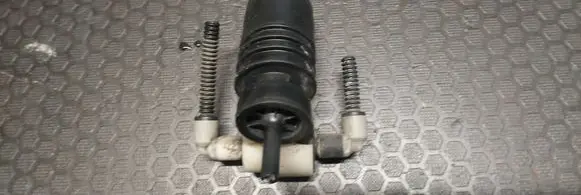 Windscreen/windshield washer pump