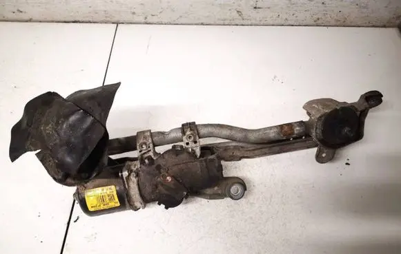 Nissan Note (E11) Front wiper linkage and motor 53630147