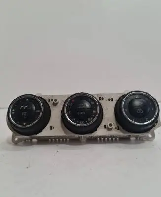 Mercedes-Benz ML W163 Climate control unit A1638204989 96464304 7SW2503