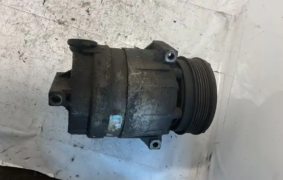 KIA Sorento Air conditioning (A/C) compressor (pump)
