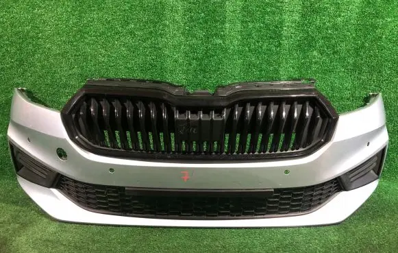Skoda Fabia Mk4 (6VA) Front bumper