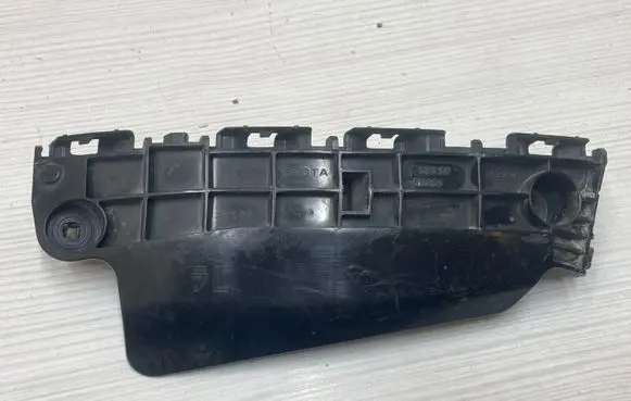 Toyota Land Cruiser (J150) Front bumper mounting bracket 5211660181