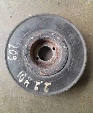 Peugeot 607 Crankshaft pulley 06400041