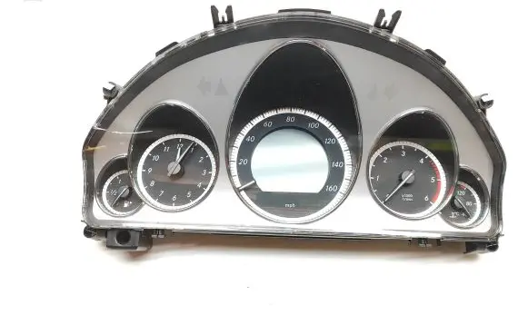 Mercedes-Benz E W212 Speedometer (instrument cluster) A2C53257171
