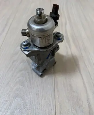 Fuel injection high pressure pump