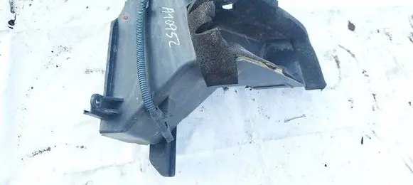 Toyota Corolla Verso AR10 Air intake duct part 