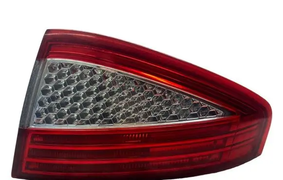 Ford Mondeo MK IV Rear/tail lights 7S7113404A