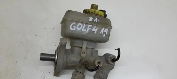 Volkswagen Golf IV Master brake cylinder
