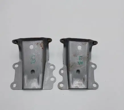 Nissan Leaf II (ZE1) Rear shock/impact absorber stay/bar 