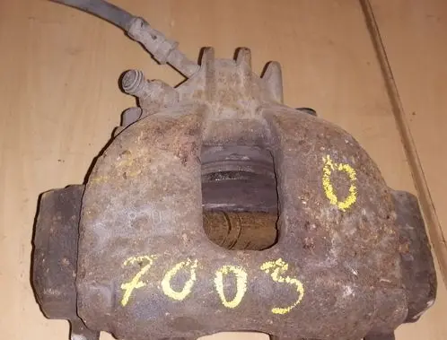 Volvo V70 Front brake caliper