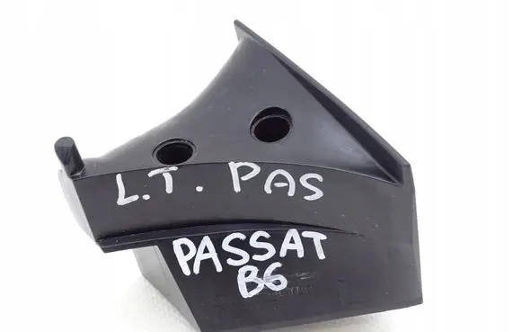 Volkswagen PASSAT B6 Seat belt trim 3C9857781