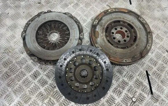 BMW 5 E39 Clutch set kit 