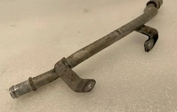 Audi A4 S4 B8 8K Engine coolant pipe/hose 8K0819377C