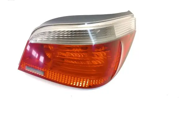 BMW 5 E60 E61 Rear/tail lights 6910768