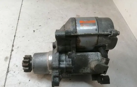 Toyota RAV 4 (XA40) Starter motor 2810074270 2280006273
