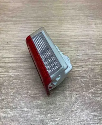 Mercedes-Benz E W212 Rear door interior light A0028201901