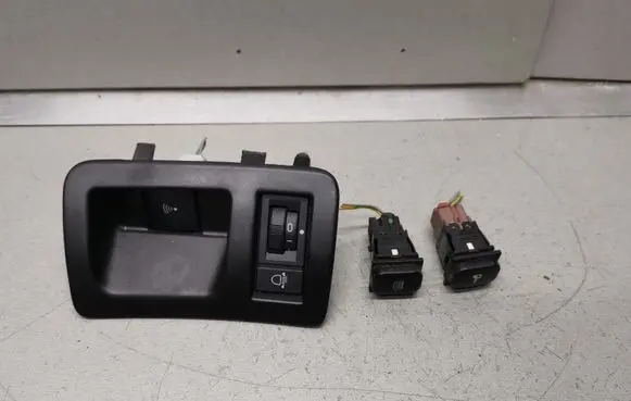 Peugeot 607 A set of switches 9636722177