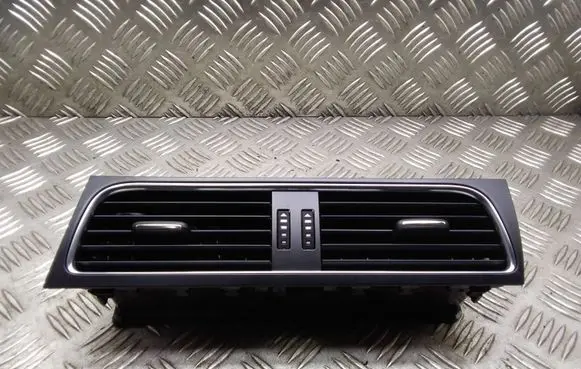 Audi A5 8T 8F Dash center air vent grill 8T2820951B