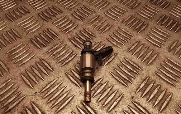 Volkswagen Touran III Fuel injector 0261500583 06L906A03 06L906036T