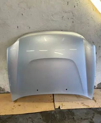Subaru Impreza II Engine bonnet/hood 57229FE001 57229FE000