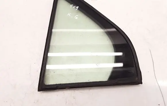 Honda Legend III KA9 Rear vent window glass 43R00033 DOT20