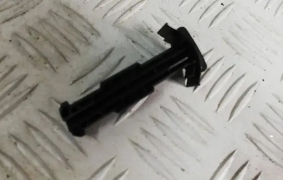 Renault Clio V Windshield washer spray nozzle 