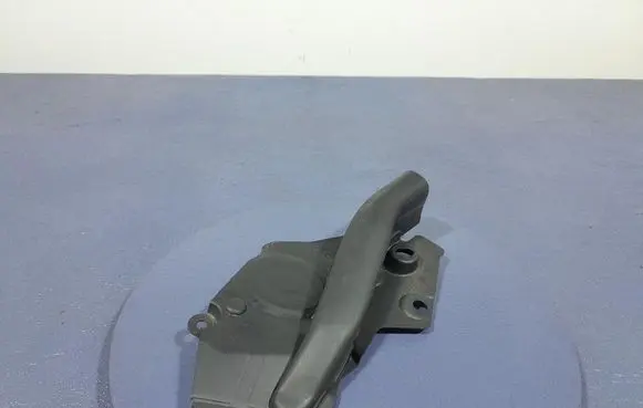 BMW Z4 E85 E86 Wiper trim 7435533