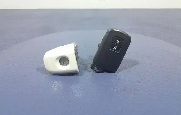 Toyota Auris E180 Ignition lock MR6302