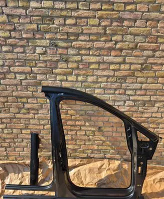Volkswagen Caddy Pillar (middle) 2K4809604A 2K4809606E