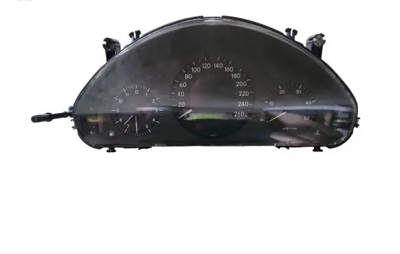 Mercedes-Benz E W211 Speedometer (instrument cluster) 2114404311 A2114404311