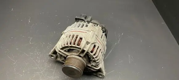 Iveco Daily 35 - 40.10 Generator/alternator 504087183 0124325122
