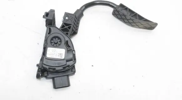 Audi A8 S8 D4 4H Accelerator throttle pedal 4H2723523