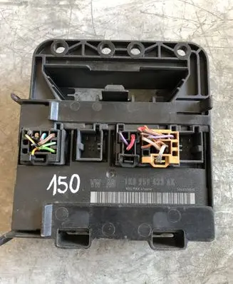 Volkswagen Golf V Fuse box set 1K1907283A