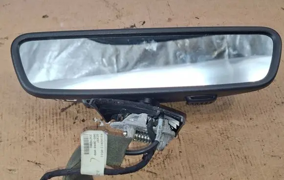 Mercedes-Benz C W204 Rear view mirror (interior) E11026530