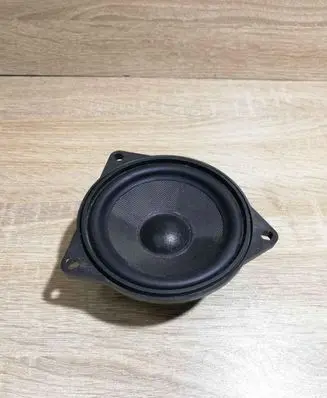 BMW 5 E60 E61 Subwoofer speaker 4304078 9112492