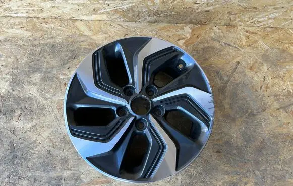 Hyundai Kona I R16 alloy rim 52910CM100 3994823