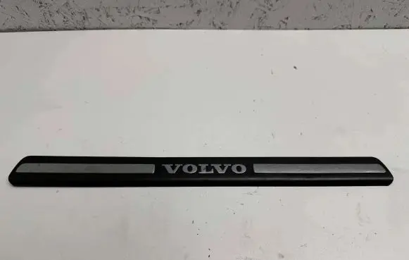 Volvo S60 Front sill trim cover 8659960
